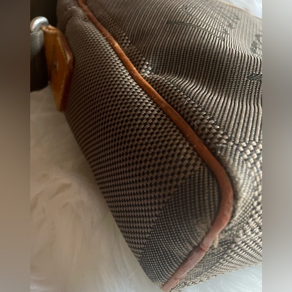 Louis Vuitton Damier Geant Citadin Messenger in Terre Brown. - Picture 9 of 13